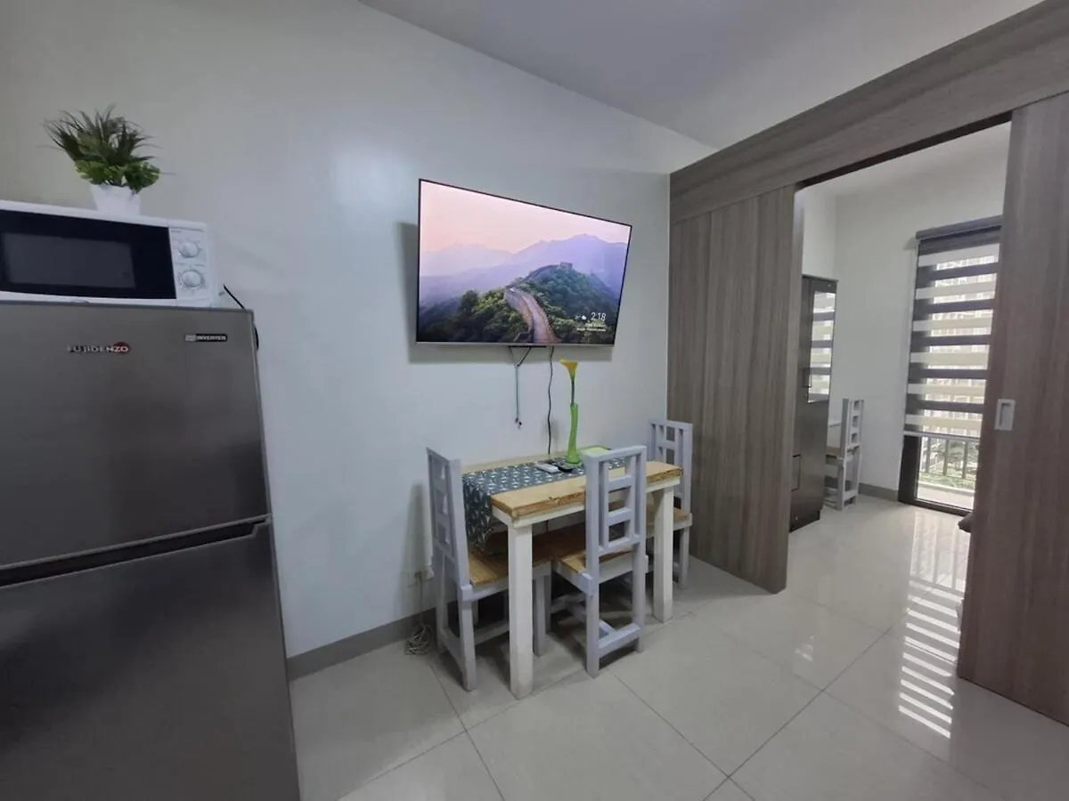 Apartment Spacious Big Room With Pool View Manila Philippines